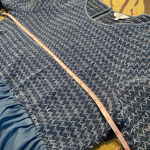 Crown & Ivy lightweight denim dress with smocking - Picture 8 of 9